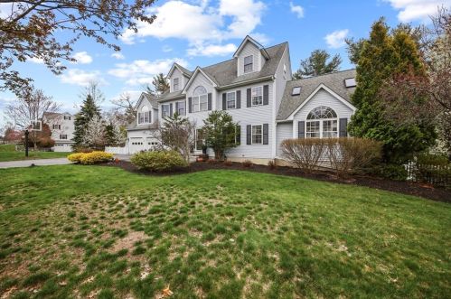 23 Simonds Farm Rd, Billerica, MA 01862-2844