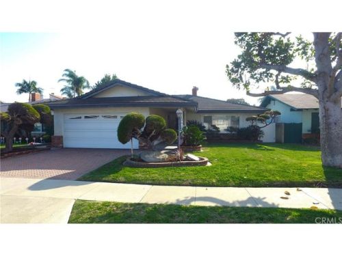 2132 235th St, Torrance, CA 90501-5812