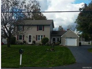 5010 Meadowbrook Rd, Buffalo, NY 14221-4214