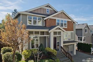 10446 155th Ave, Redmond WA  98052-1622 exterior