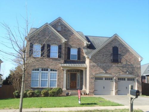 8132 Middlewick Ln, Nolensville, TN 37135-4007
