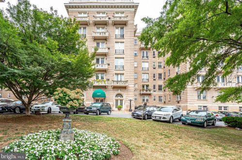 3426 16th St, Washington DC 20010-3025 exterior