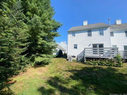 30 Southgate Dr, South Glastonbury, CT 06073-2102