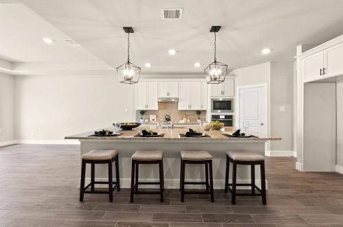 6718 Grant Dr, Magnolia, TX 77354-3123