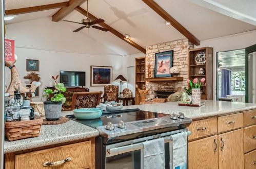 4214 Madrid Dr, Georgetown TX 78628-1306 exterior