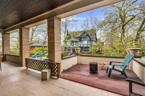 4233 Parkman Ave, Pittsburgh, PA 15213-1412