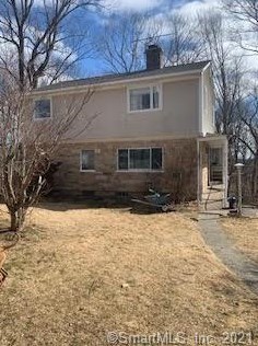 21 High Acres Rd, Ansonia, CT 06401-2951