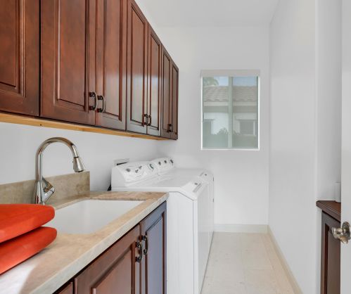 51464 Marbella Ct, La Quinta CA  92253-9056 exterior
