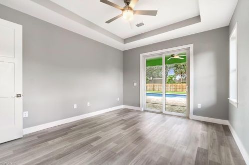 28124 Sunset Dr, Bonita Springs FL  34134-7503 exterior