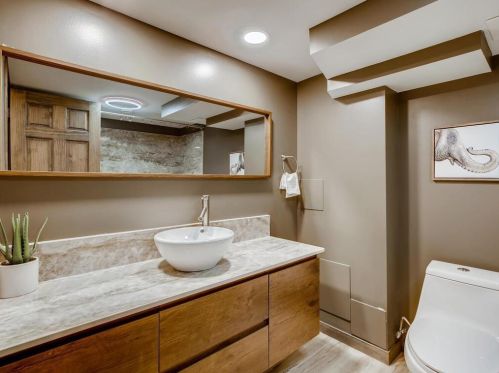 9525 Nicollet Ave, Minneapolis MN 55420-4408 exterior