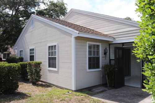 12432 Ferndale Ct, Port Richey FL  34669-2729 exterior
