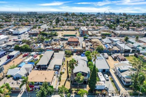 2957 Imperial Ave, San Diego CA 92102-4128 exterior