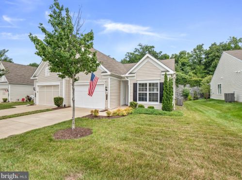 249 Long Point Dr, Fredericksburg VA  22406-5450 exterior
