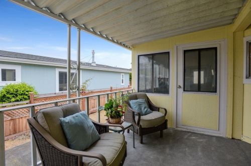 7 Sailfish Ct, Princeton By The Sea, CA 94019-2358