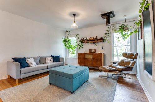 2213 Tierney Rd, Fort Worth TX  76112-3843 exterior