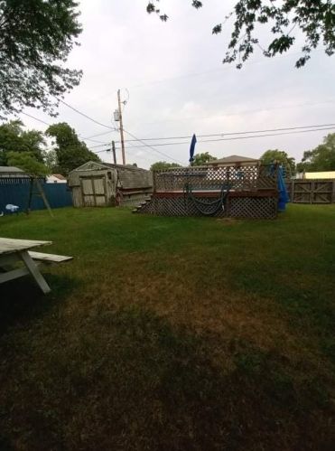 328 Huber Blvd, Hobart IN  46342-1105 exterior