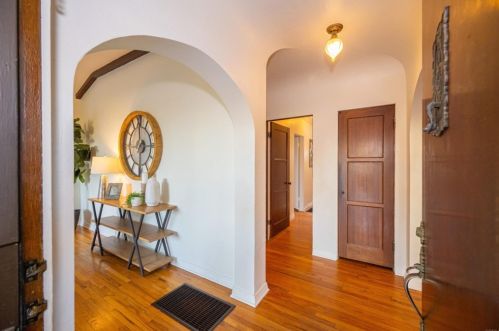 5118 Marlborough Dr, San Diego CA  92116-2029 exterior