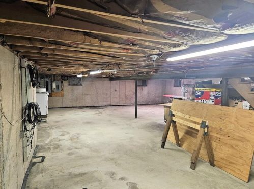 907 Dogwood Rd, Walnutport PA 18088-9570 exterior