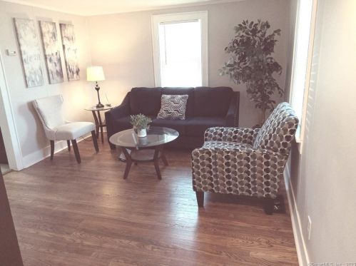 46 Beacon St, Bristol CT  06010-6609 exterior