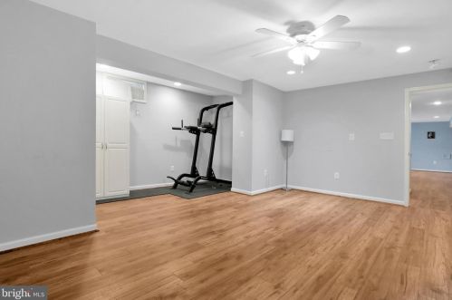 125 Victoria Ln, Charles Town WV  25414-5984 exterior