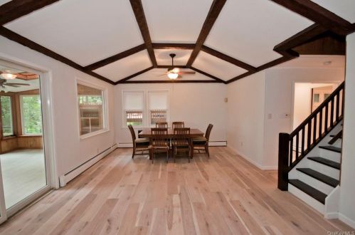 38 Unadilla Rd, Tompkins Corners, NY 10579-2124