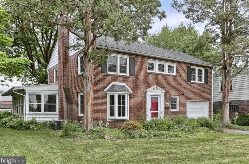1514 Carlisle Rd, Camp Hill, PA 17011-7503
