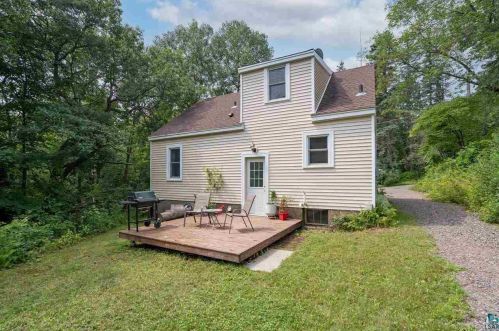 1322 Basswood Ave, Duluth MN  55811-4735 exterior