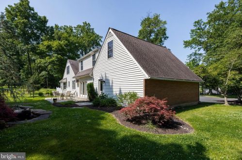 209 Knapp Rd, Lansdale PA 19446-1731 exterior