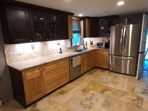 14 Montfort Woods Rd, New Hamburg NY  12590-3510 exterior