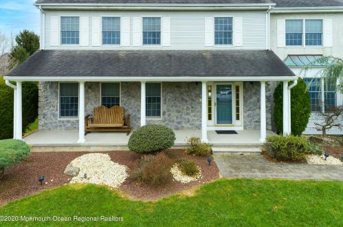 16 Rustic Way, East Freehold, NJ 07728-9010