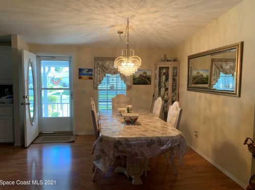 112 Scenic Dr, Cocoa FL 32926-2574 exterior