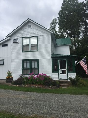 748 St Regis Ave, Bloomingdale, NY 12913-2113