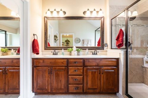 6905 Gamecock Dr, Greenville TX  75402-7720 exterior