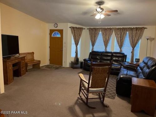 1675 Roadrunner Ln, Chino Valley, AZ 86323-7103