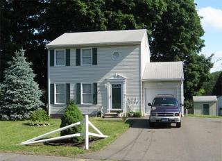 179 Westwood Ave, Plainville, CT 06062-2516