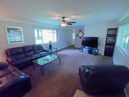 3729 Oakwood Dr, Amelia OH  45102-1219 exterior