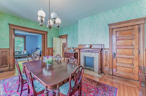 223 Dalzell Ave, Pittsburgh PA 15202-1856 exterior