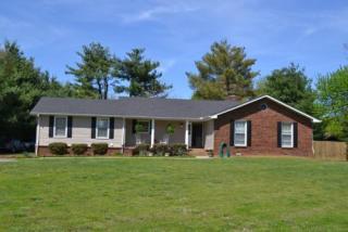 105 Knollwood Ct, Goodlettsville, TN 37072-9603