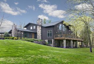 101 Barry Rd, West Amwell, NJ 08530-2502