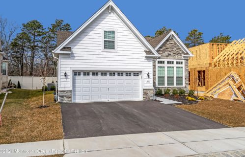 53 Ambermist Way, Lacey NJ  08731 exterior