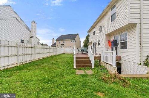 578 Crosswinds Dr, Charles Town WV  25414-3917 exterior