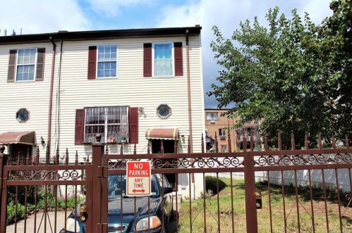 2127 Harrison Ave, Bronx, NY 10453-3218