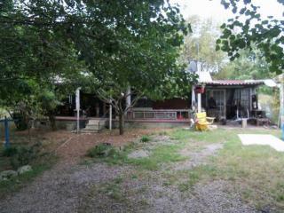 91 March Mill Rd, Fayetteville, TN 37334-6409
