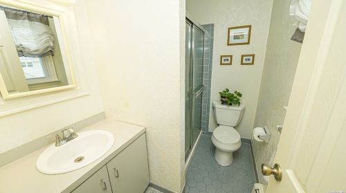 2661 Peconic Ave, Seaford NY  11783-3451 exterior