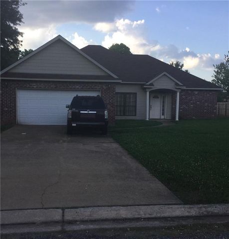 718 Oakland Dr, Natchitoches, LA 71457-5626