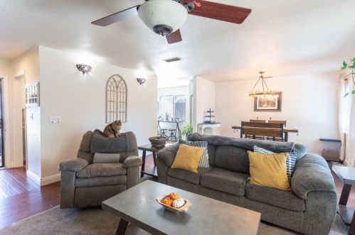 7808 Highland Ave, Citrus Heights CA  95610-4512 exterior