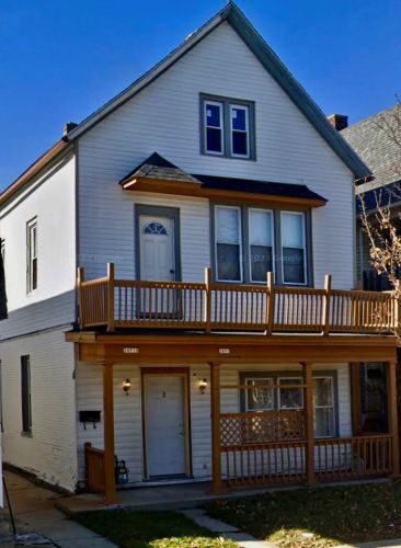 2491 6th St, Milwaukee, WI 53212-2705