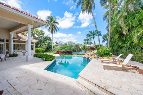 3181 Monet Dr, West Palm Beach, FL 33410-1491