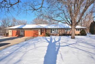 8950 Edgerton Ave, Greendale WI  53129-1031 exterior