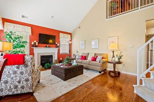 1531 Eagle Pointe Dr, Canonsburg, PA 15317-7534